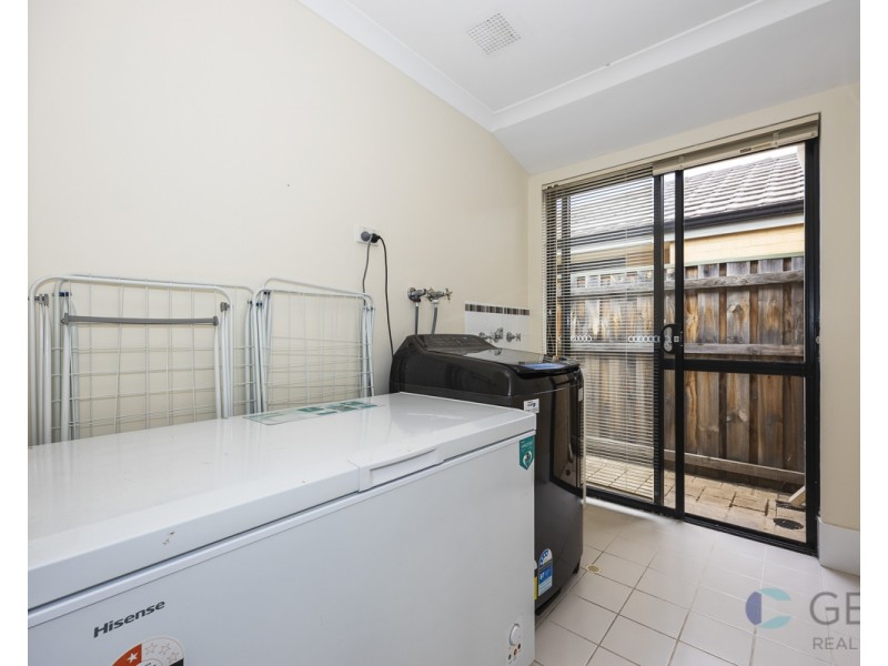 42 MUSSELBROOK TRAIL, Ellenbrook WA 6069