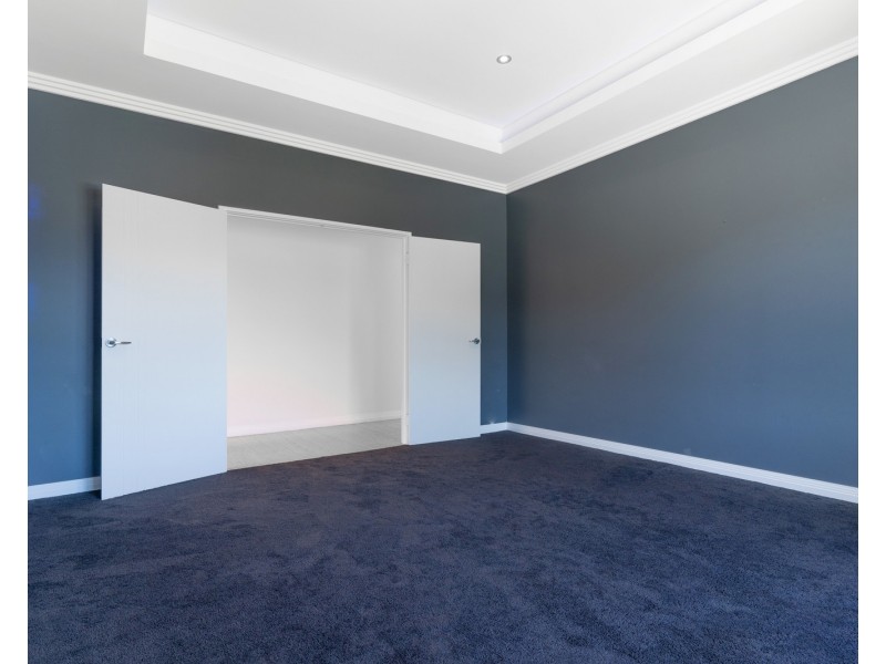 143 NICHOLAS ROAD, Hocking WA 6065