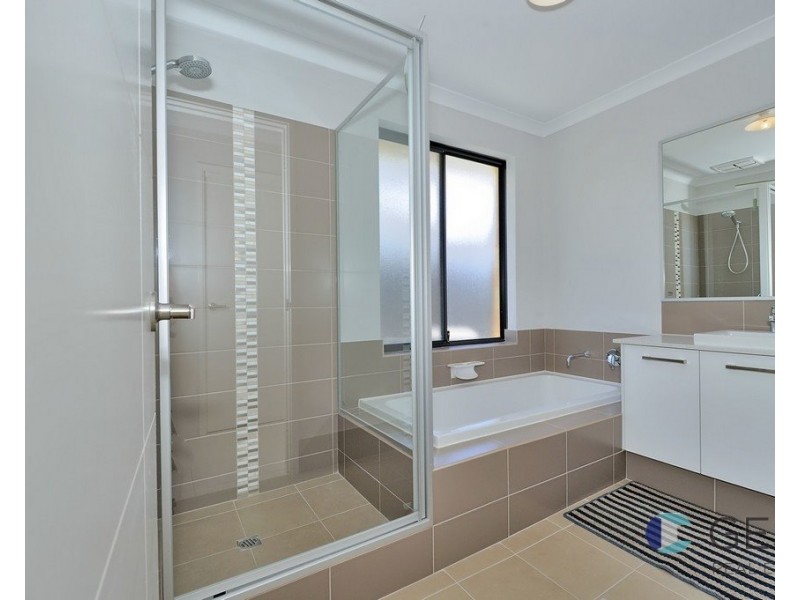 17 WASKERLY PLACE, Aveley WA 6069