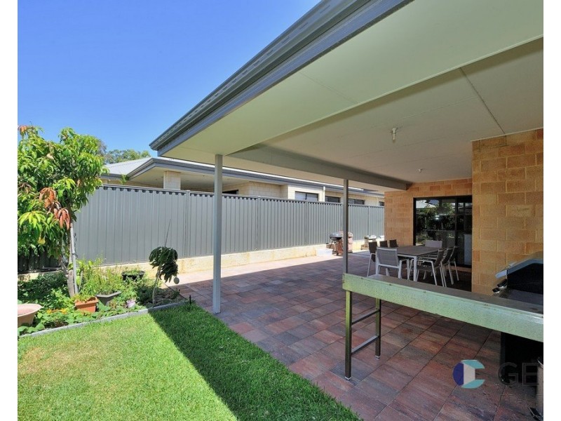 17 WASKERLY PLACE, Aveley WA 6069