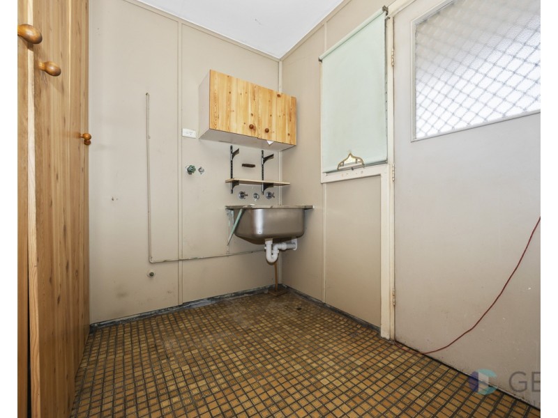 9 ROCHFORD WAY, Girrawheen WA 6064