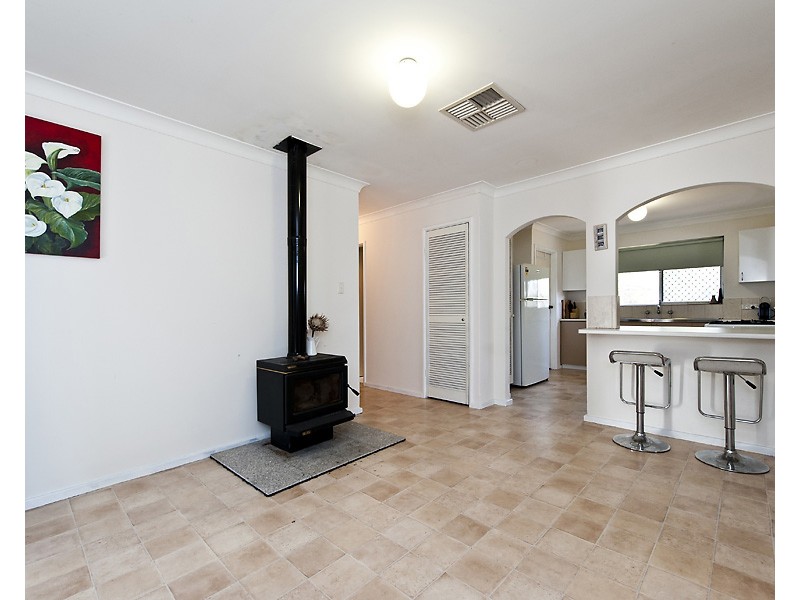 20 DRESSLER WAY, Girrawheen WA 6064