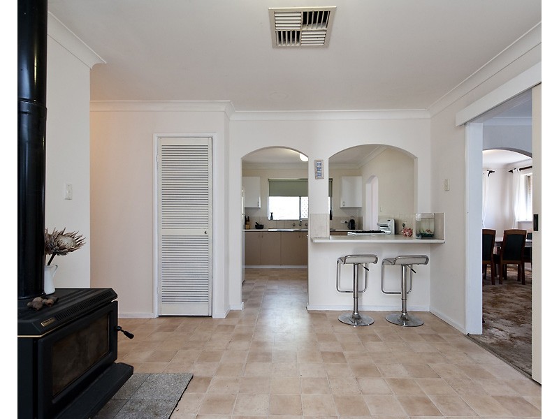 20 DRESSLER WAY, Girrawheen WA 6064