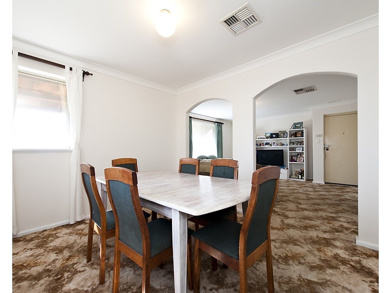 20 DRESSLER WAY, Girrawheen WA 6064