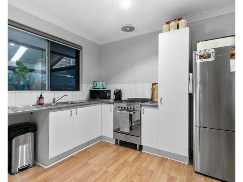 42 FARLEY WAY, Bayswater WA 6053