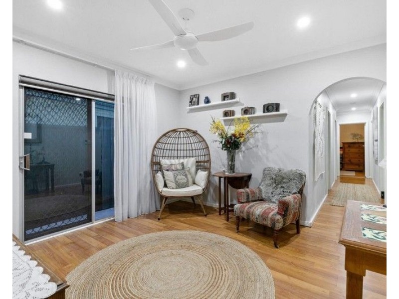 42 FARLEY WAY, Bayswater WA 6053
