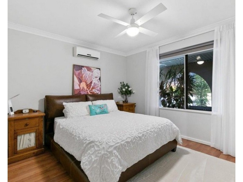 42 FARLEY WAY, Bayswater WA 6053