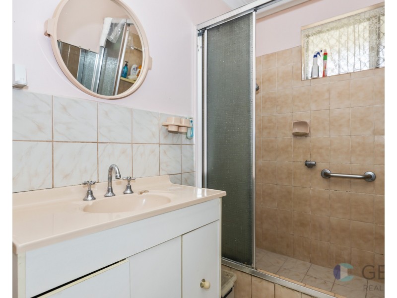 42B TEMPLETON CRESCENT, Girrawheen WA 6064