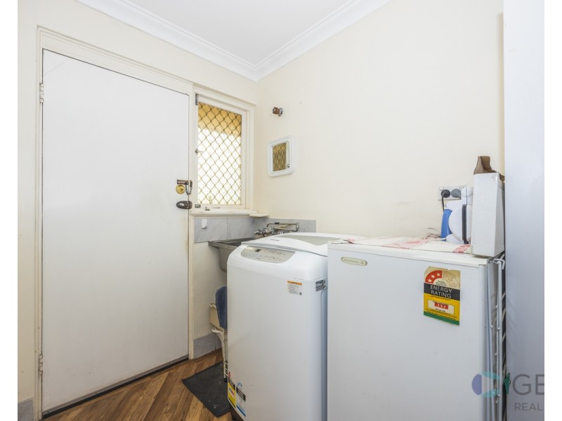 42B TEMPLETON CRESCENT, Girrawheen WA 6064