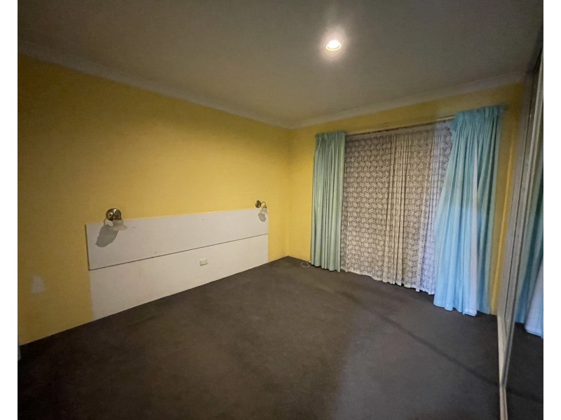 19 Kestrel Way, Thornlie WA 6108