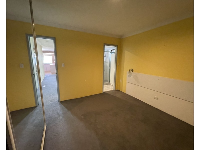 19 Kestrel Way, Thornlie WA 6108