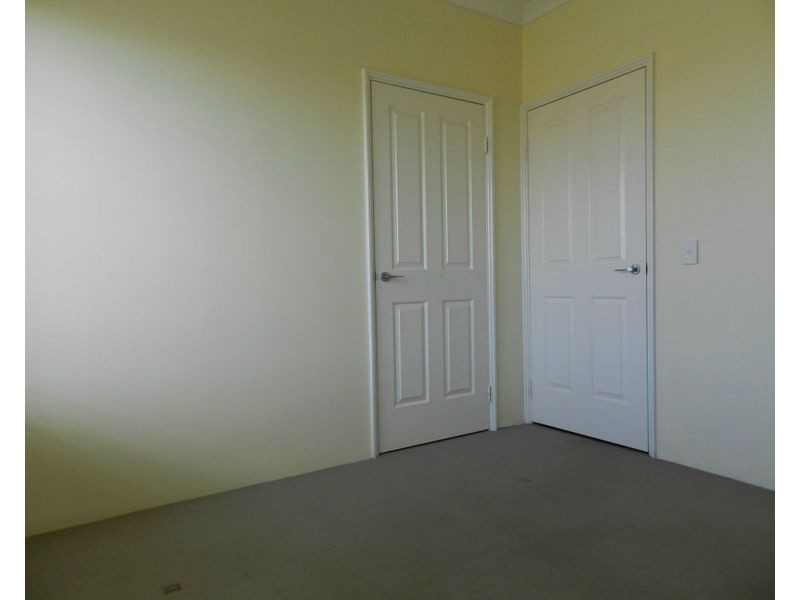 5 Koroit Way, Aveley WA 6069