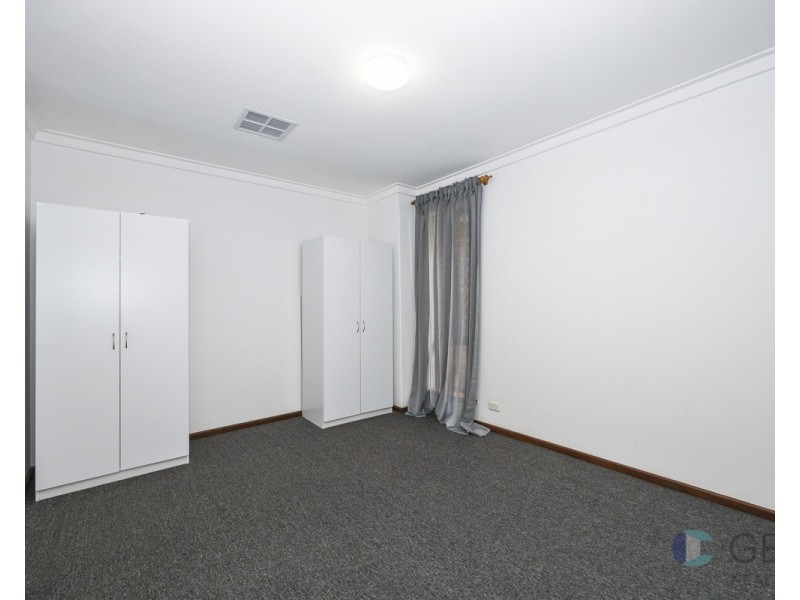 8 O’GRADY WAY, Girrawheen WA 6064