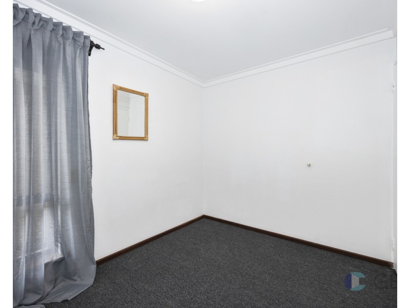 8 O’GRADY WAY, Girrawheen WA 6064