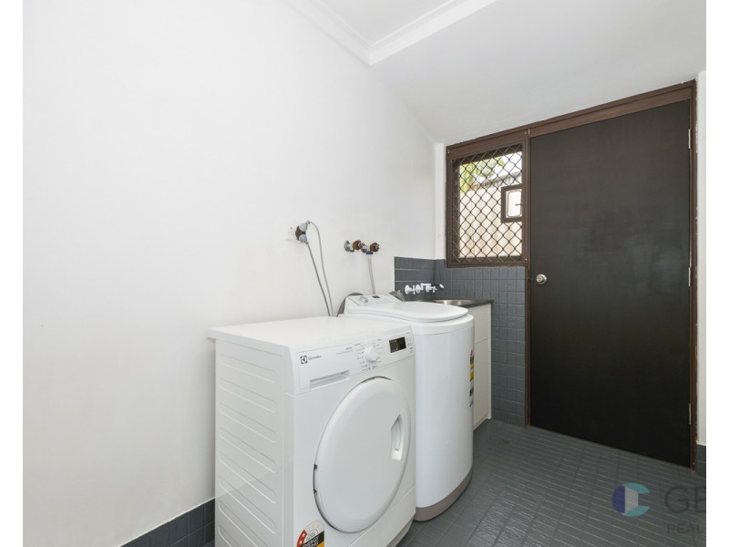 8 O’GRADY WAY, Girrawheen WA 6064