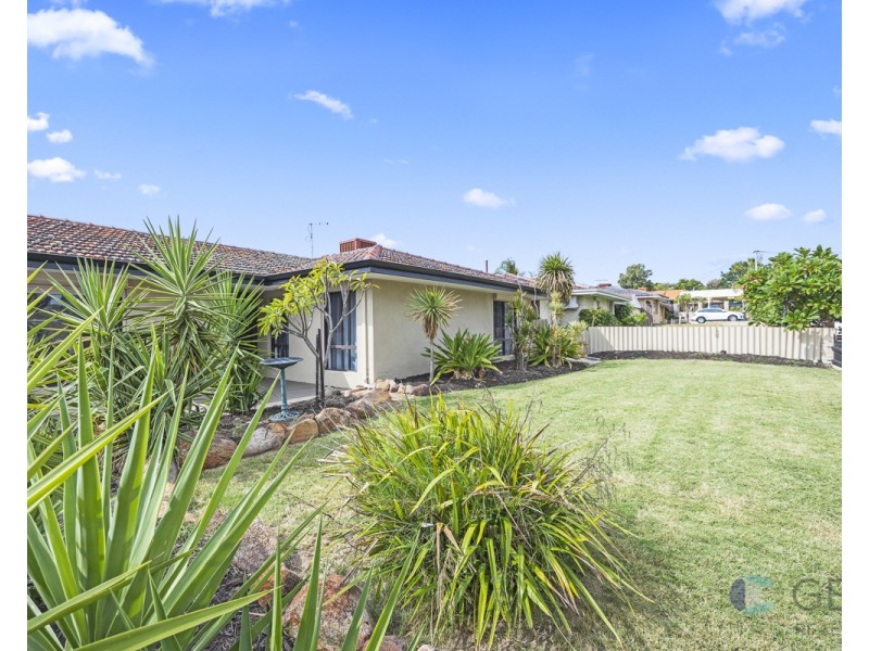 8 O’GRADY WAY, Girrawheen WA 6064