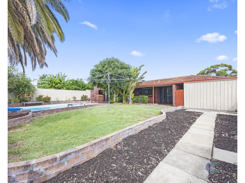 8 O’GRADY WAY, Girrawheen WA 6064