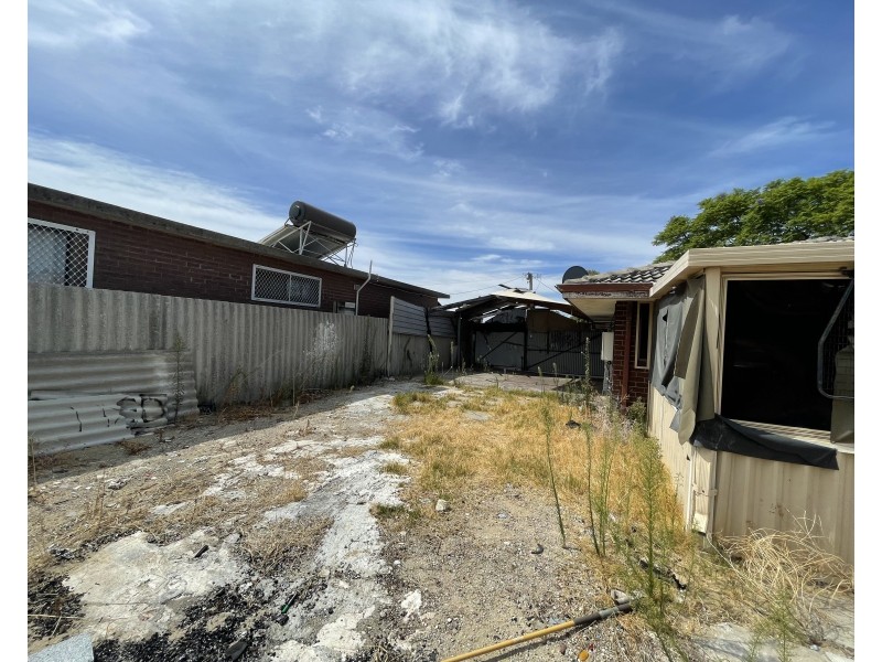 31 Balgonie Avenue, Girrawheen WA 6064