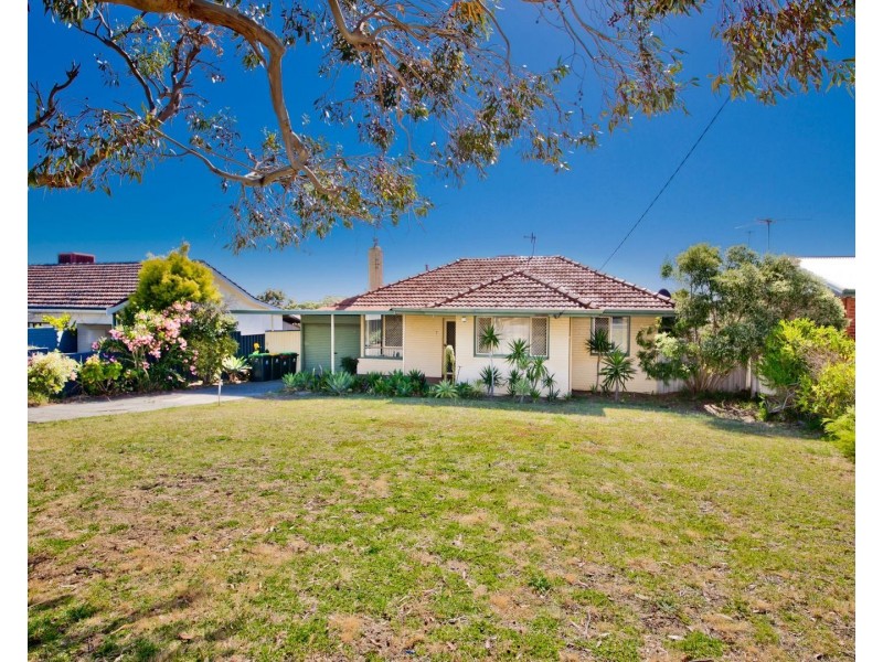 7 DANEHILL WAY, Balga WA 6061