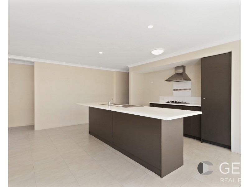 6 Birmingham Way, Darch WA 6065