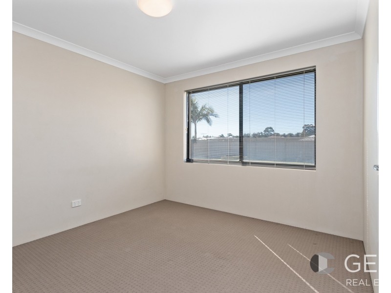 6 Birmingham Way, Darch WA 6065