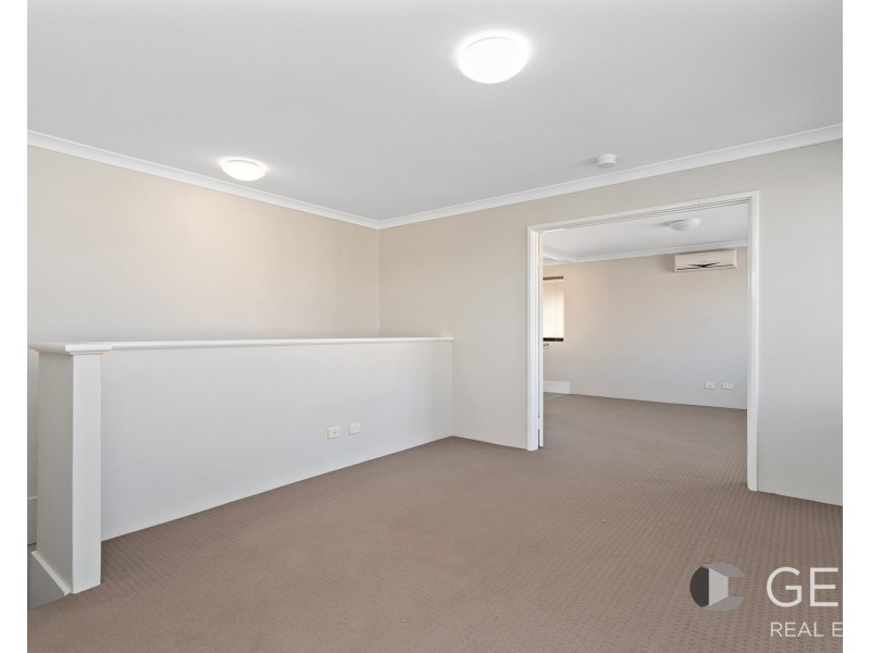 6 Birmingham Way, Darch WA 6065