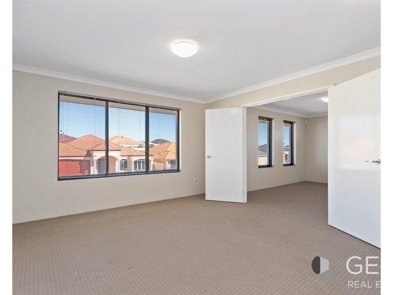 6 Birmingham Way, Darch WA 6065