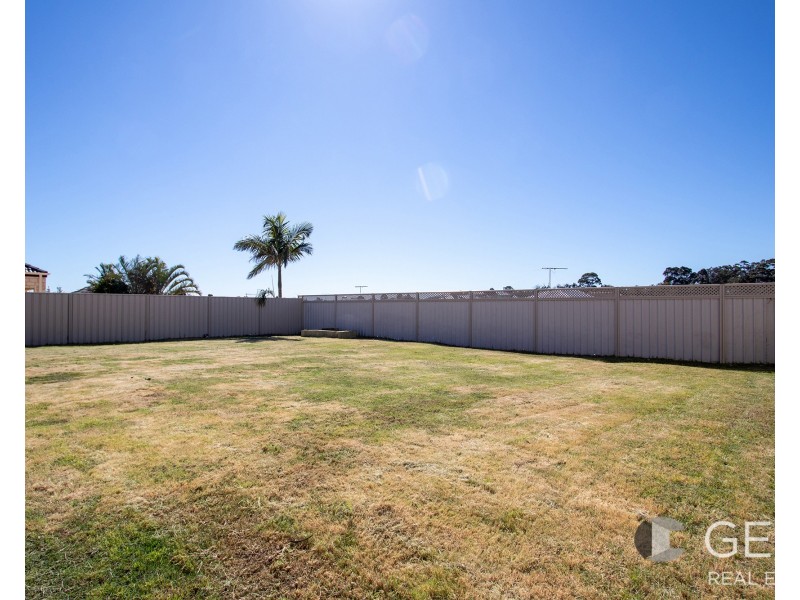 6 Birmingham Way, Darch WA 6065