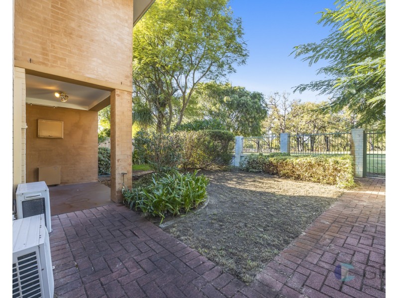 5/20 SHORTLAND WAY, Girrawheen WA 6064