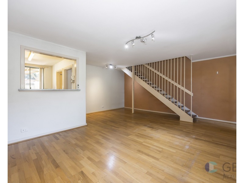 5/20 SHORTLAND WAY, Girrawheen WA 6064