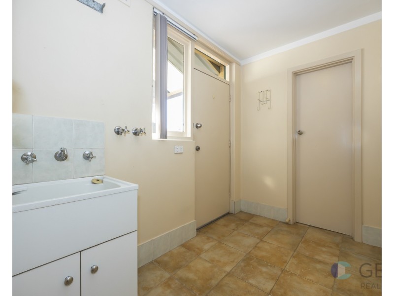 5/20 SHORTLAND WAY, Girrawheen WA 6064