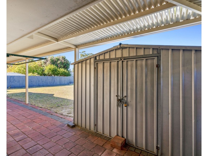 14 IPSWICH CRESCENT, Girrawheen WA 6064