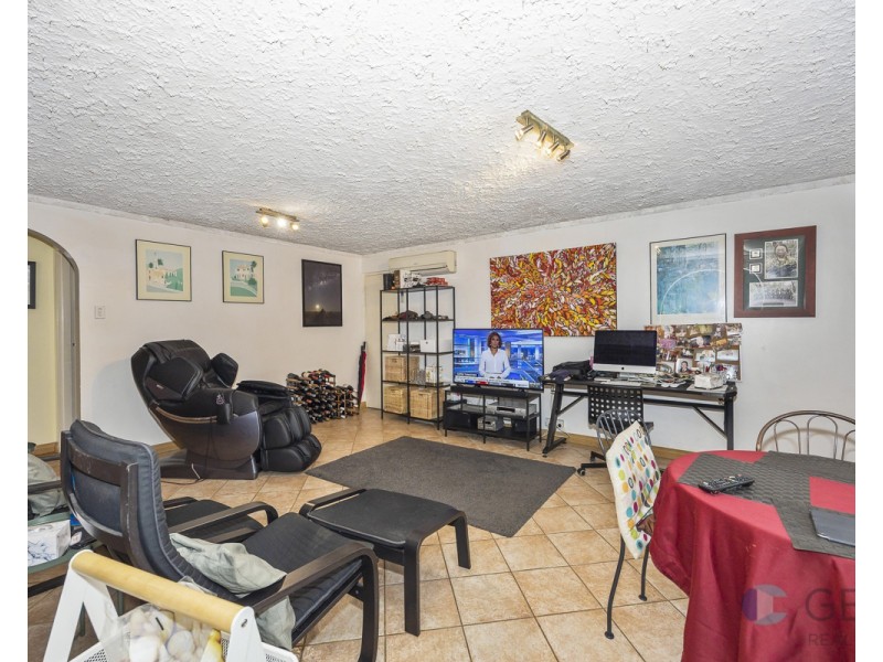 8/10 Fletcher Street, Yokine WA 6060