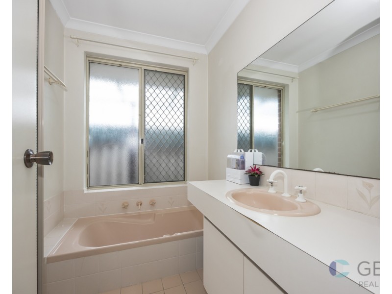 9 Amur Close, Beechboro WA 6063