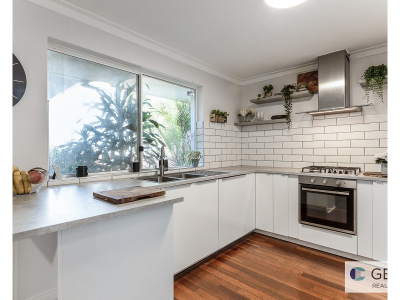 35 Lalina Way, Wanneroo WA 6065