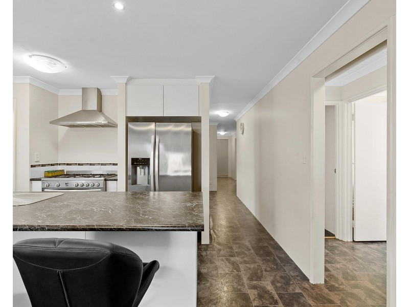 32 Floresta Street, Sinagra WA 6065