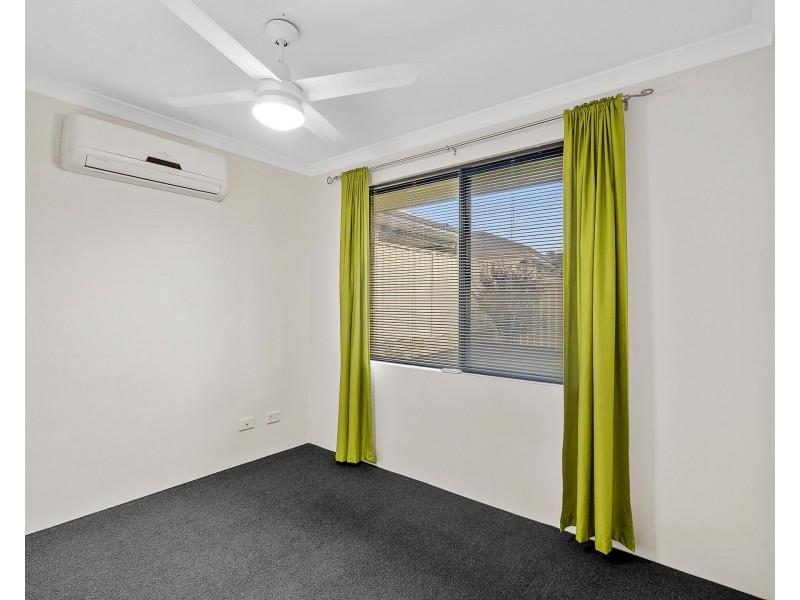 32 Floresta Street, Sinagra WA 6065