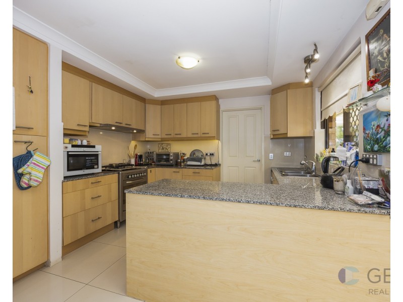 15 IPSWICH CRESCENT, Girrawheen WA 6064