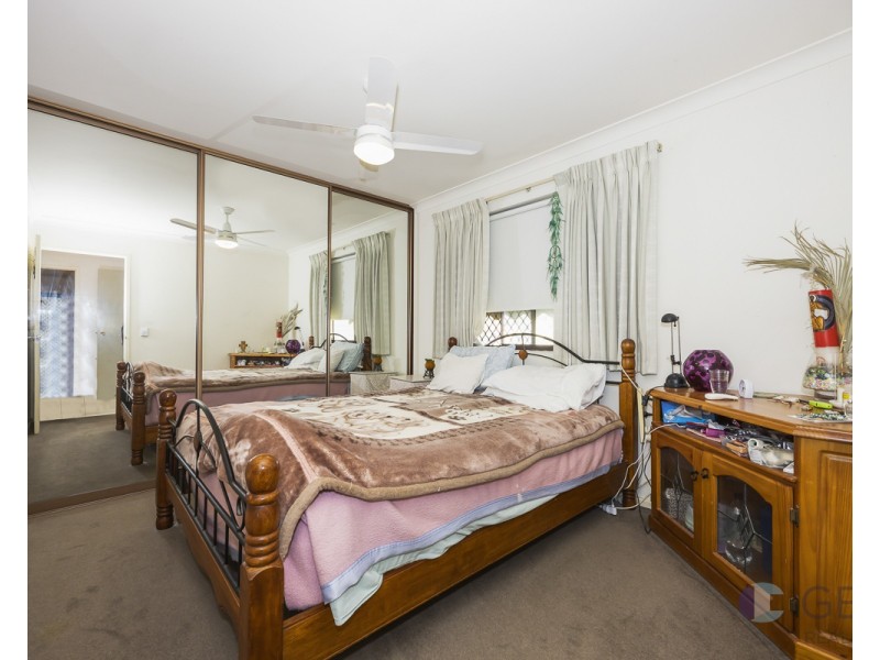 15 IPSWICH CRESCENT, Girrawheen WA 6064