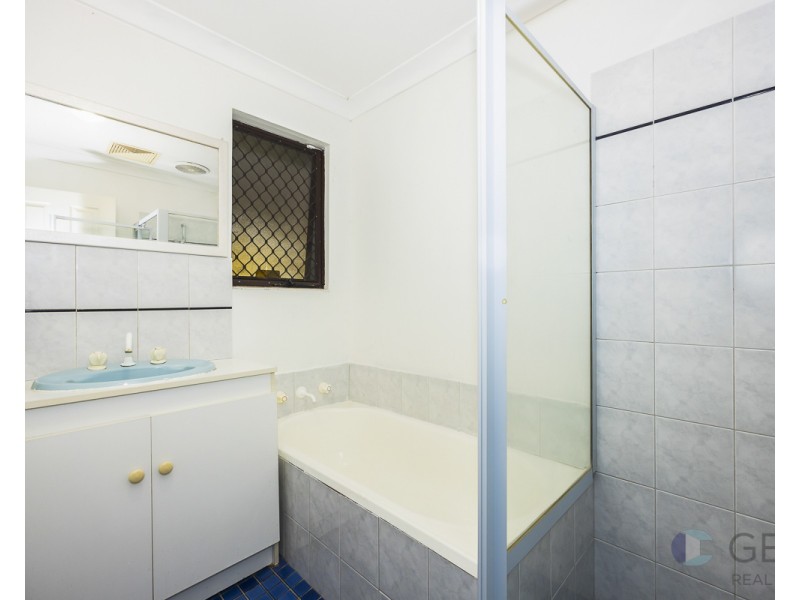 15 IPSWICH CRESCENT, Girrawheen WA 6064