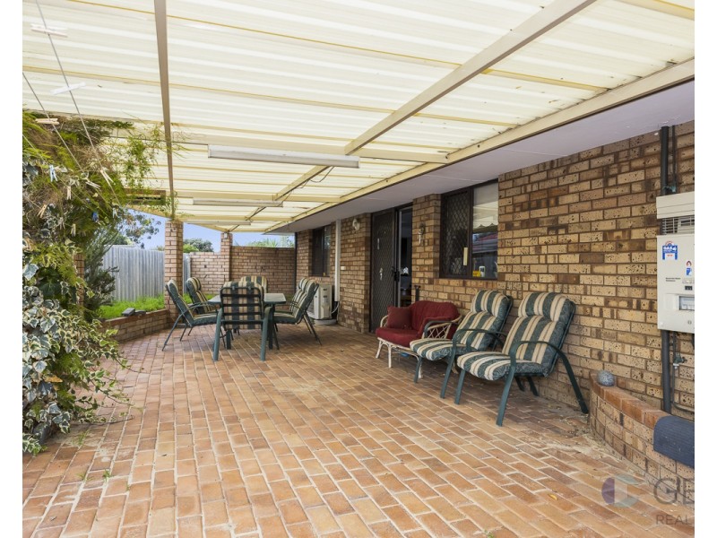 15 IPSWICH CRESCENT, Girrawheen WA 6064
