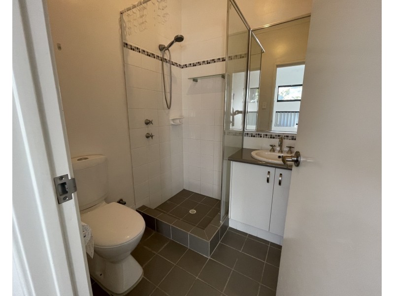 11 Hollyford Parade, Butler WA 6036