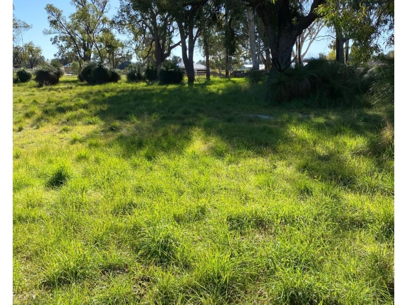 6 Bushel Road, Serpentine WA 6125