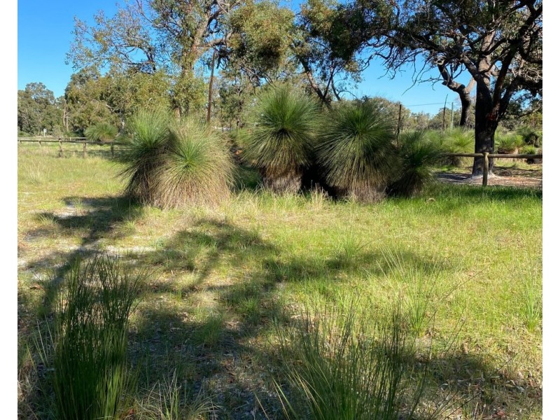 6 Bushel Road, Serpentine WA 6125