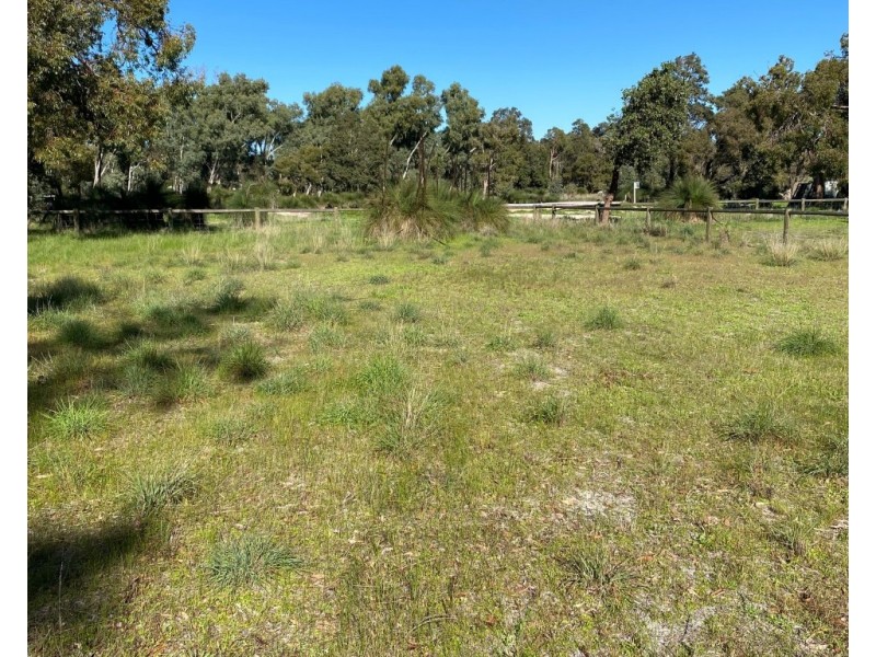 6 Bushel Road, Serpentine WA 6125