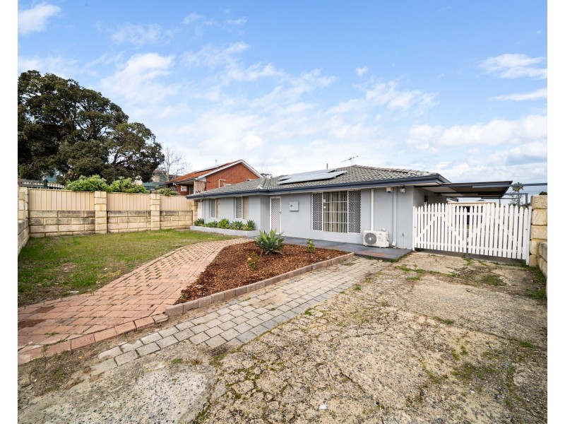 14 Greville Way, Girrawheen WA 6064