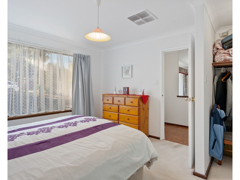 9 TAMBLYN CLOSE, Woodvale WA 6026