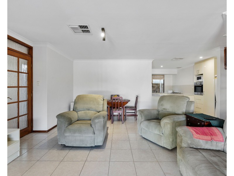 9 TAMBLYN CLOSE, Woodvale WA 6026