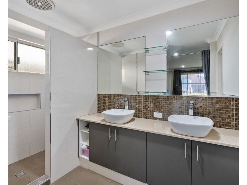 9 Pissaro Crescent, Ashby WA 6065