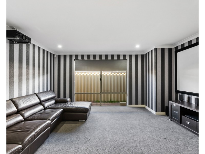 9 Pissaro Crescent, Ashby WA 6065